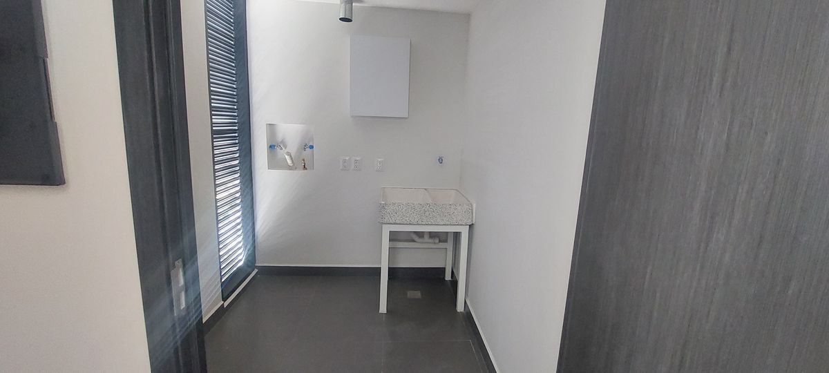 departamento-en-renta-en-the-oaks-bosque-real-de-116mts16-27277