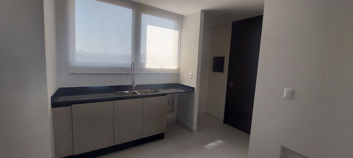 departamento-en-renta-en-the-oaks-bosque-real-de-116mts4-27277