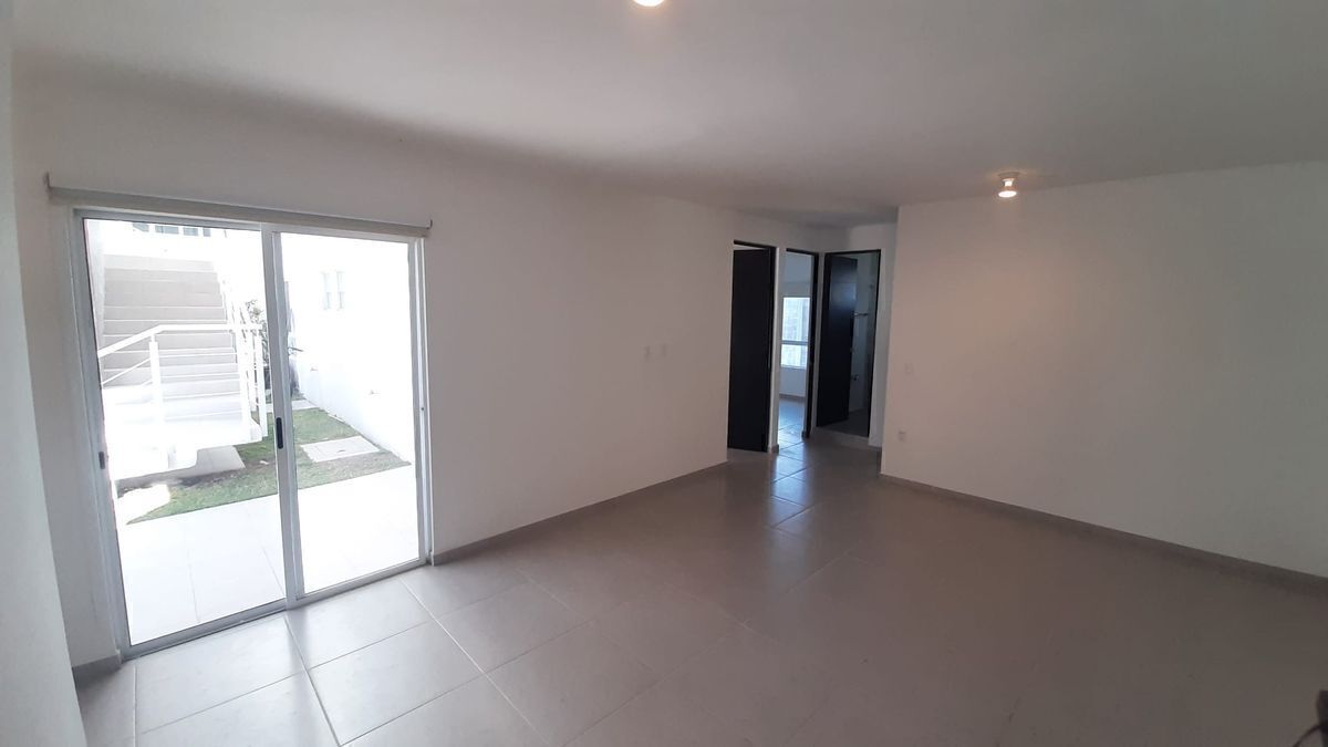 departamento-en-renta-en-zkia--planta-baja--con-amplio-jardin-de-160m22-28719