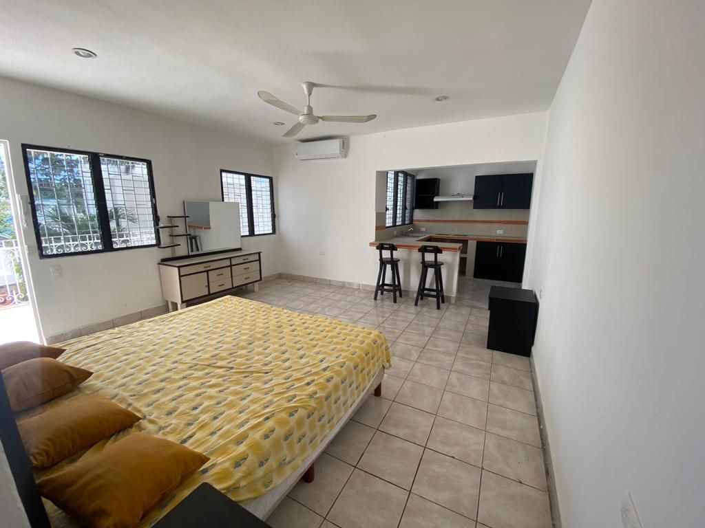 DEPARTAMENTO EN RENTA, LOFT  SEMI-AMUEBLADO. CARMEN, CAMPECHE