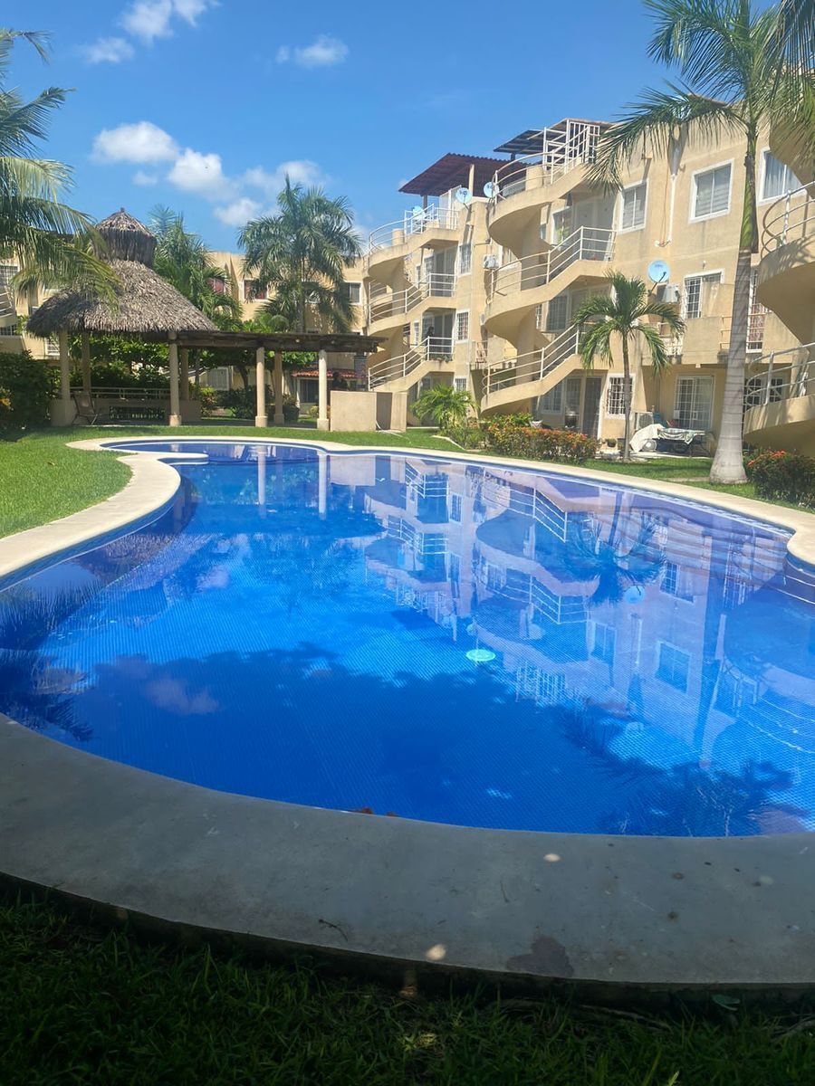 Departamento en venta - fraccionamiento Garzas Acapulco Diamante