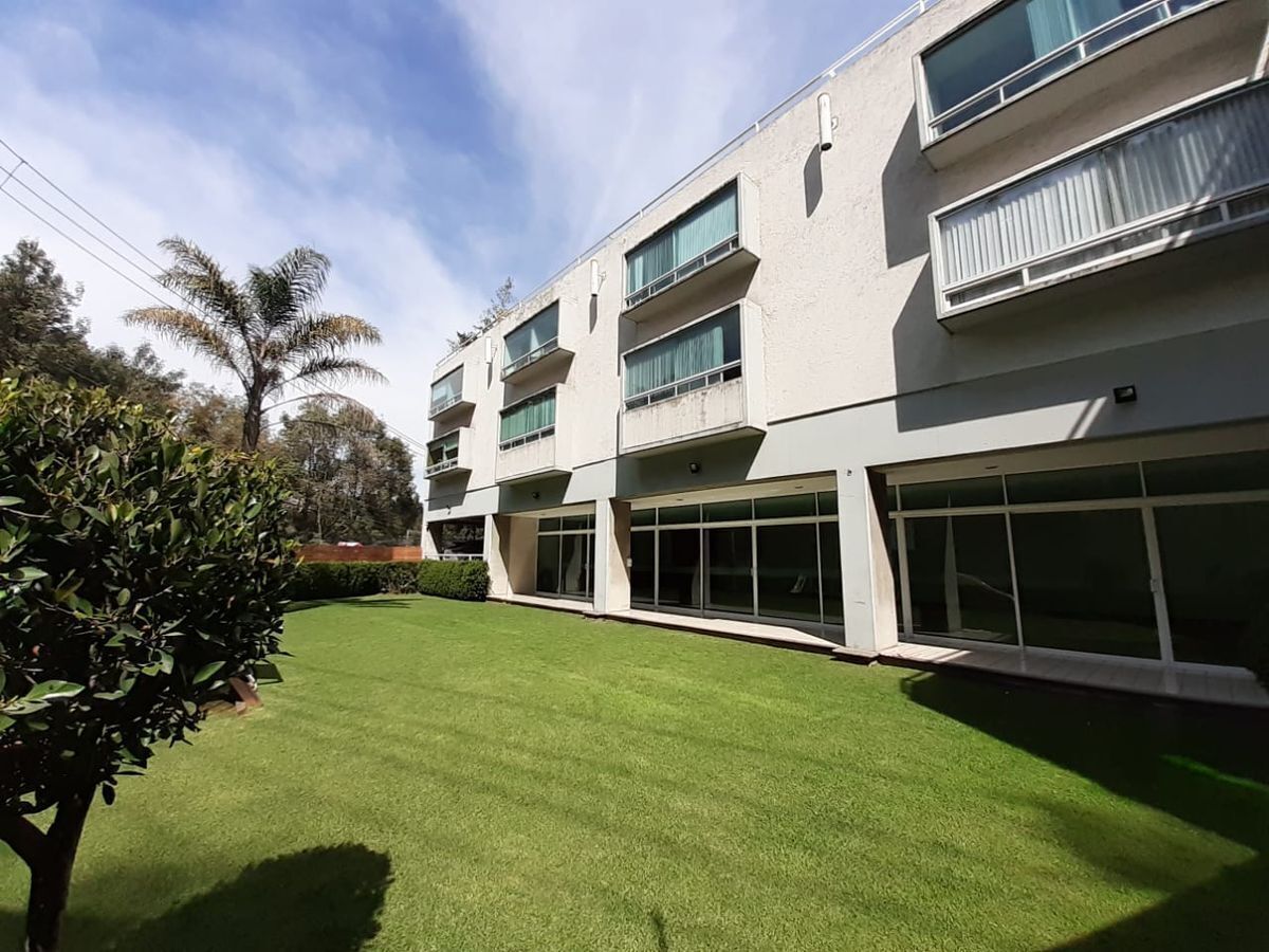 Departamento en Venta con terraza en Cuajimalpa