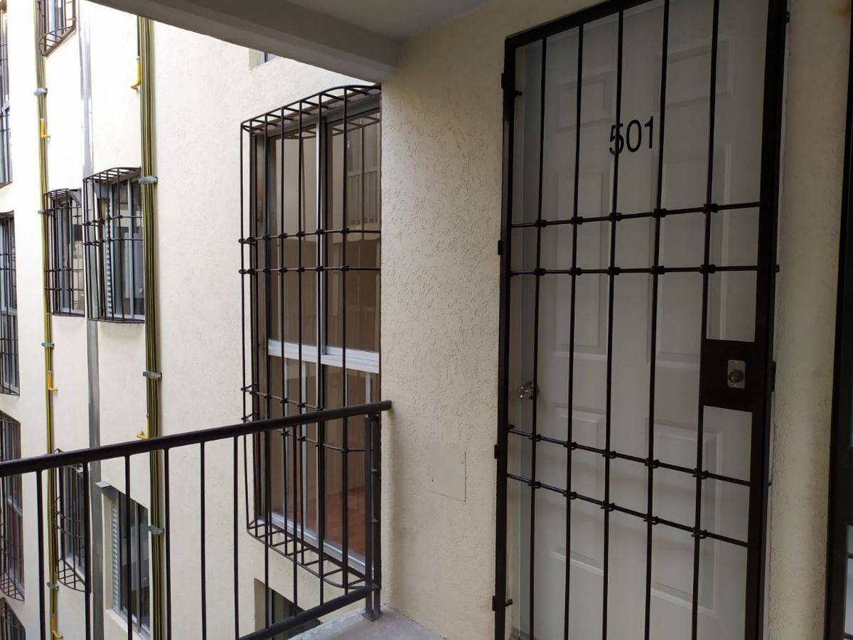 departamento-en-venta-eje-central25-23625