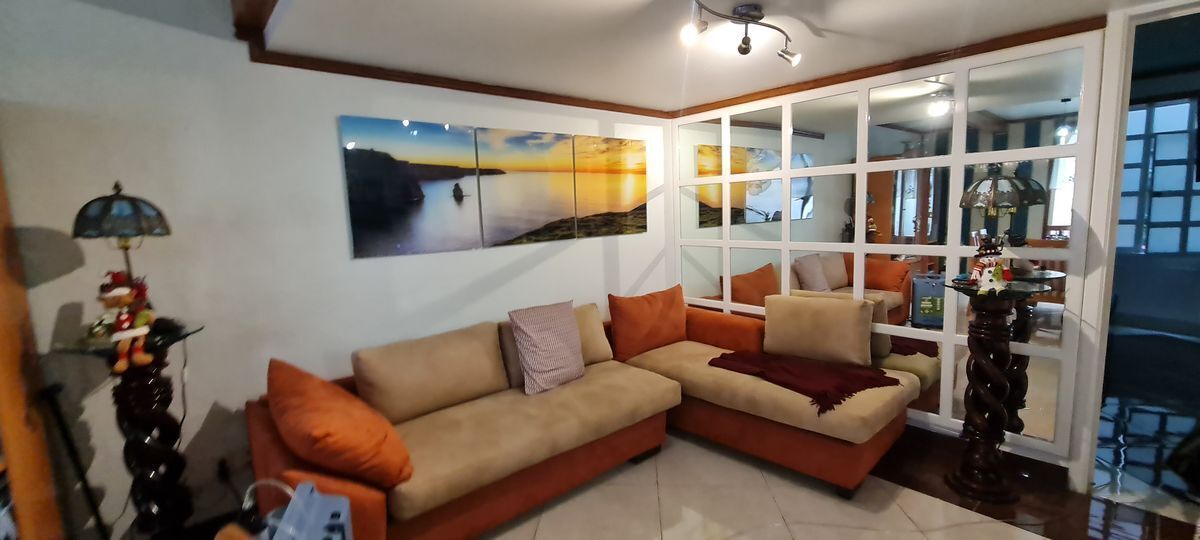 Departamento en venta en la Colonia Roma Norte, Ciudad de México.