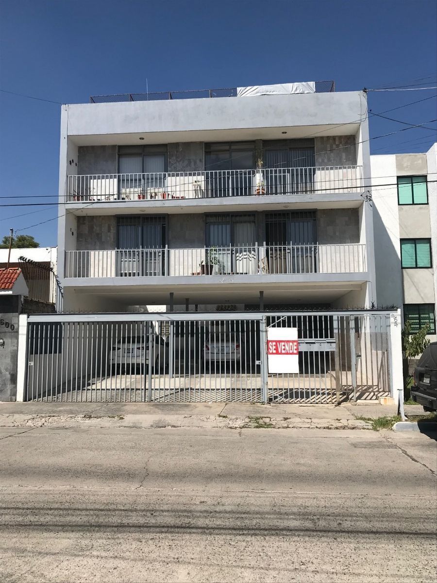 Departamento en Venta por plaza Ciudadela