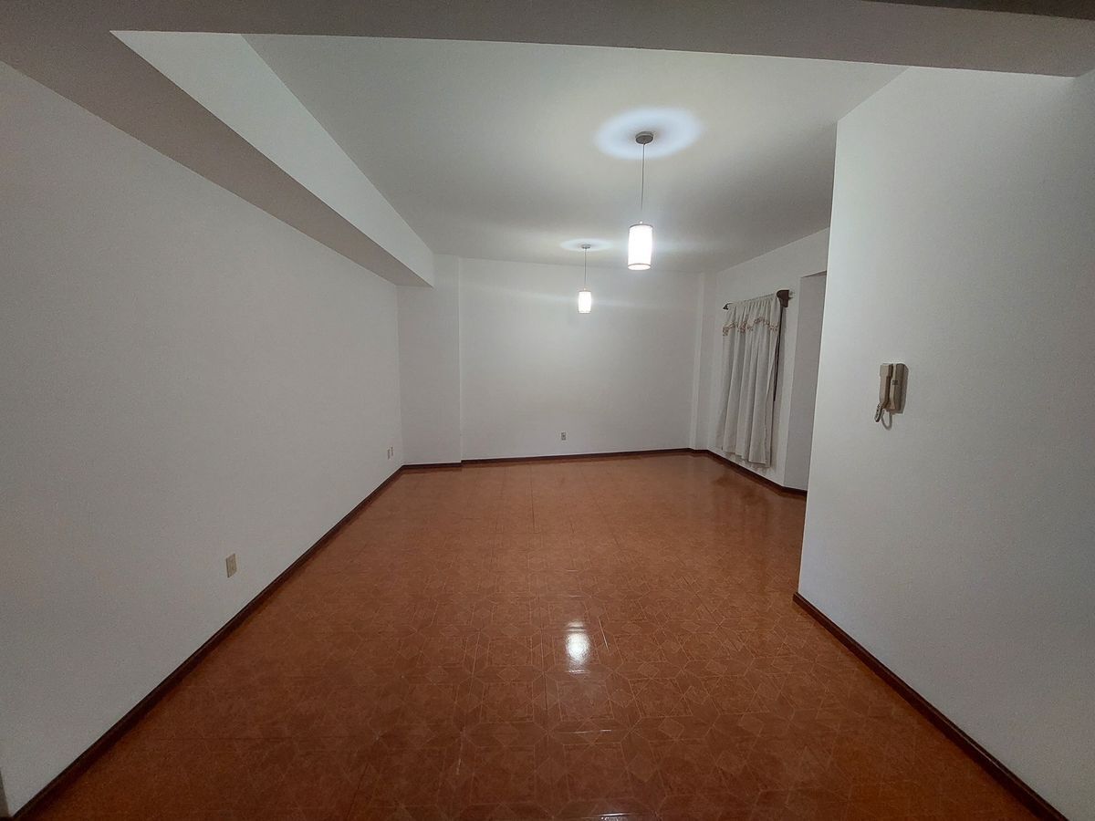 departamento-exterior-en-4o-piso-sin-elevador-muy-cerca-de-gran-sur5-36109