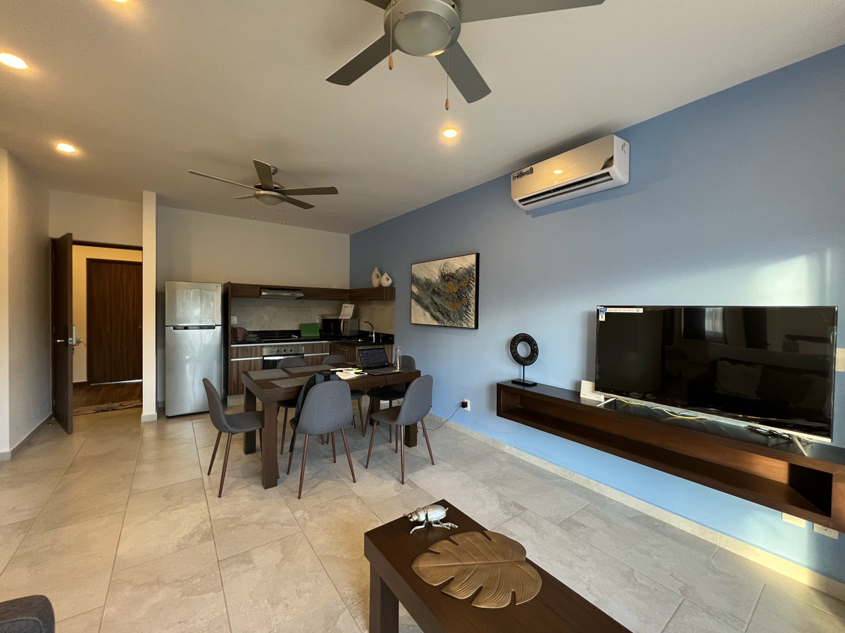 Departamento nuevo totalmente amueblado en venta en Playa del Carmen, Centro