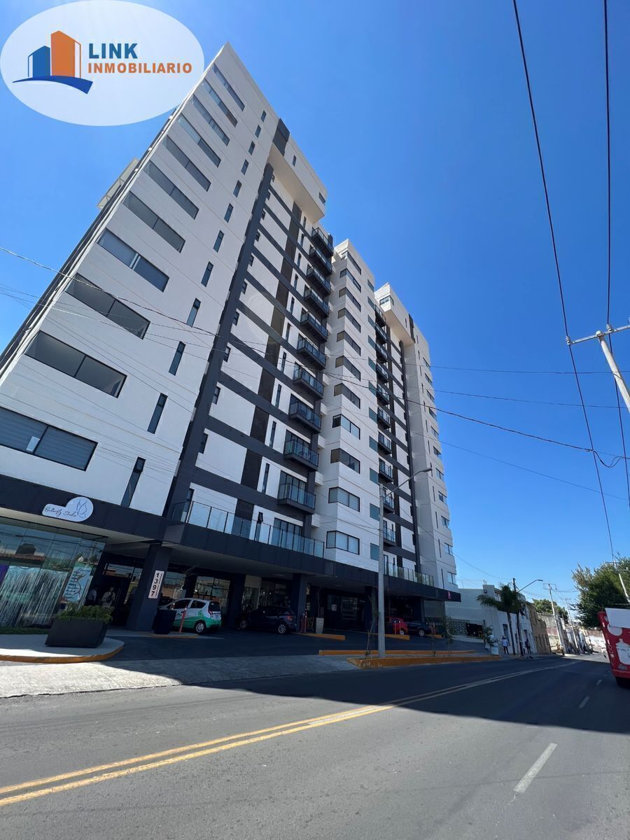 Departamentos en Venta por Plaza Patria, Zapopan