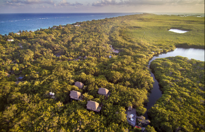 Eco-Hotel en Tulum con Cenote y Laguna