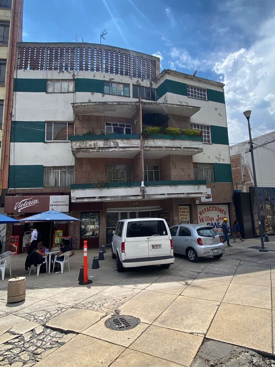 EDIFICIO ANTIGUO PARA DEMOLICION - MONUMENTO A LA REVOLUCIÓN