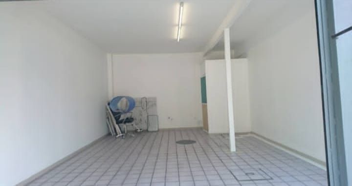 edificio-con-excelente-ubicacin-av-enrique-daz-de-len--esq-av-plan-de-san13-24153