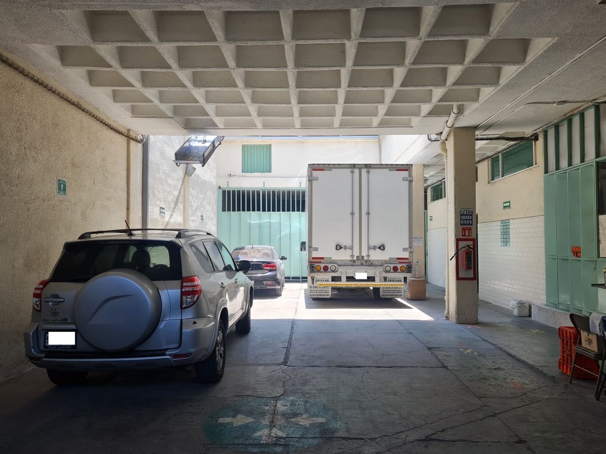 edificio-de-oficinas-con-bodega-industrial-calle-avena-granjas-mxico19-21019