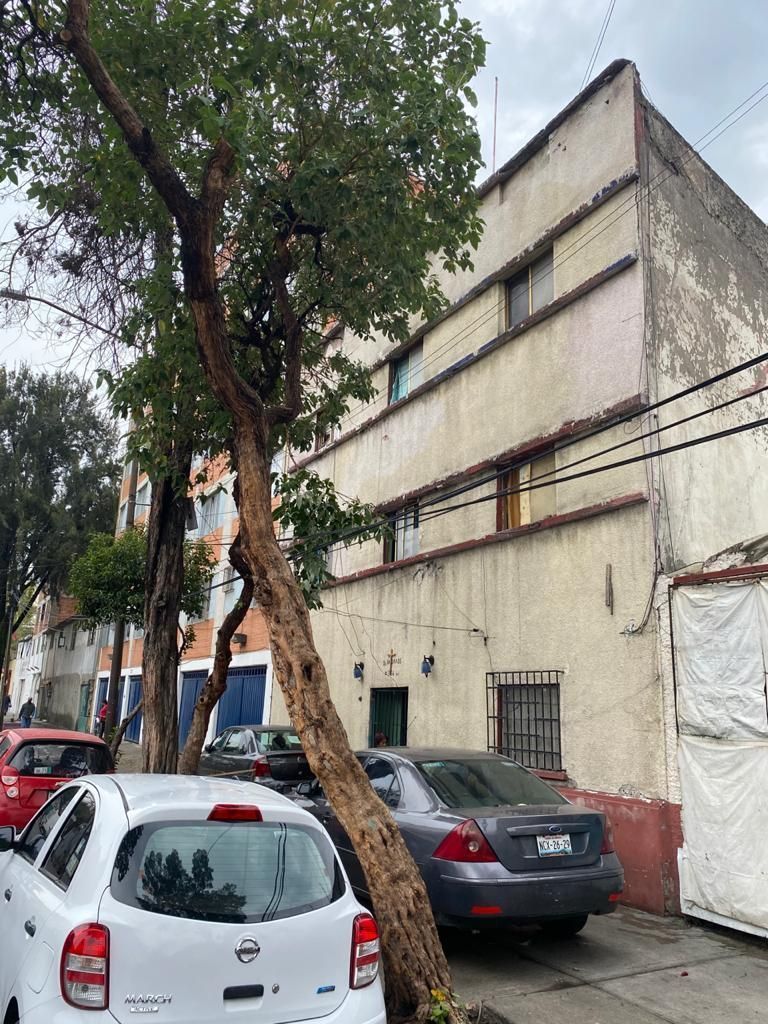 Edificio en Colonia Doctores