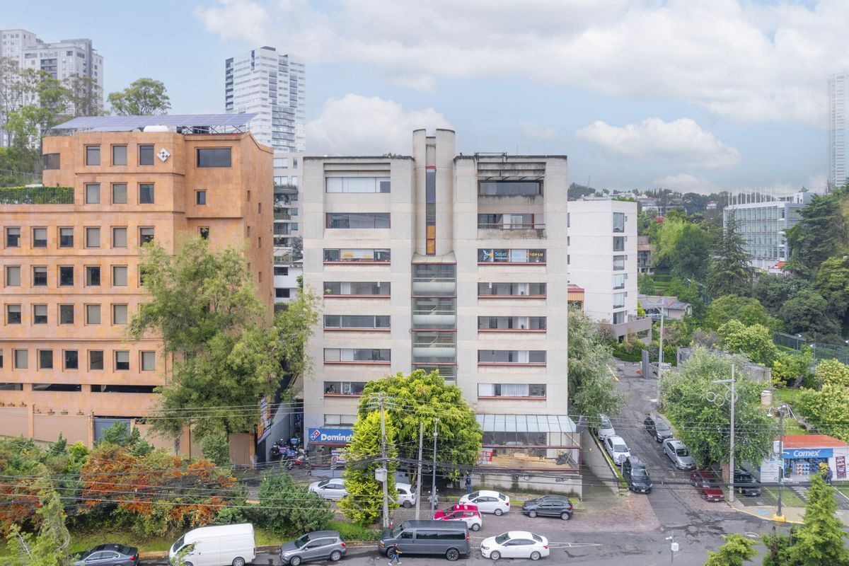 Edificio en Renta en Paseo de las Lomas