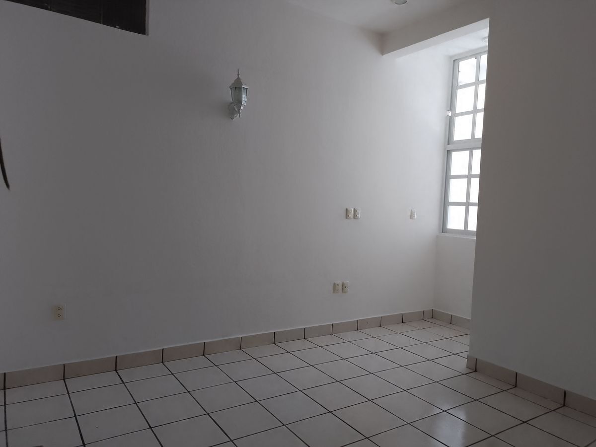 edificio-en-renta-en-zona-centro-de-tuxtla-gutierrez16-35062