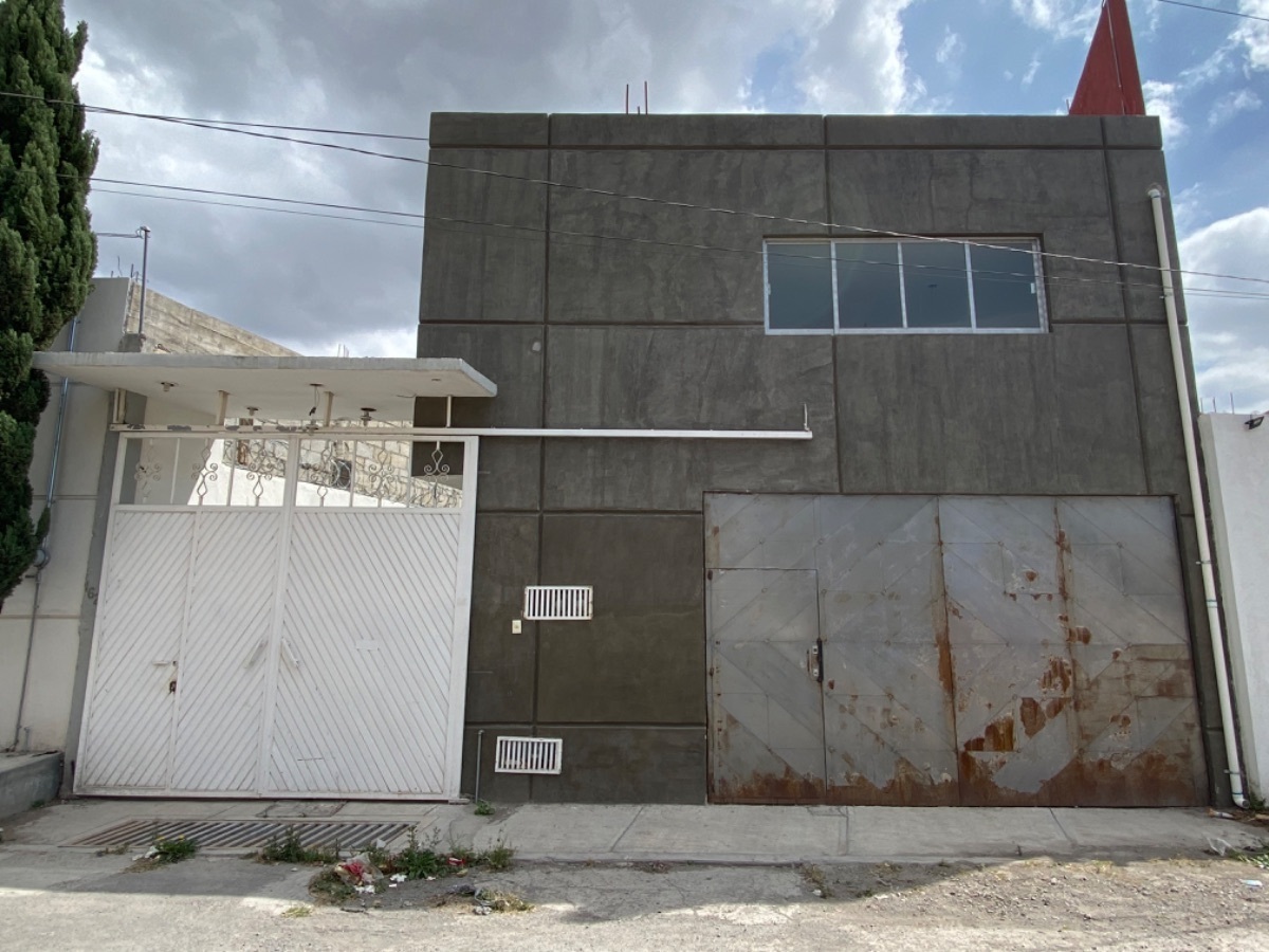 Edificio en San Cayetano