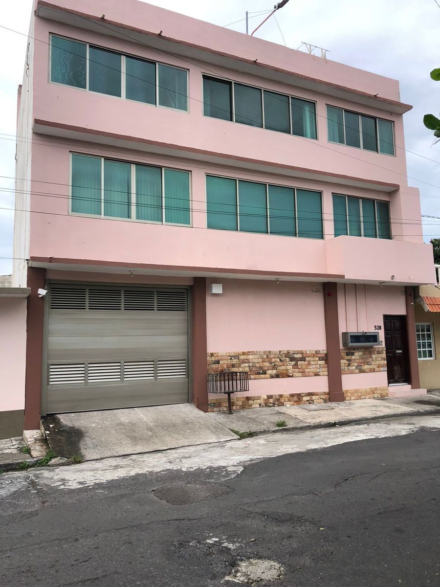 EDIFICIO EN VENTA, 12 RECAMARAS Y OFICINAS. VERACRUZ, VER.