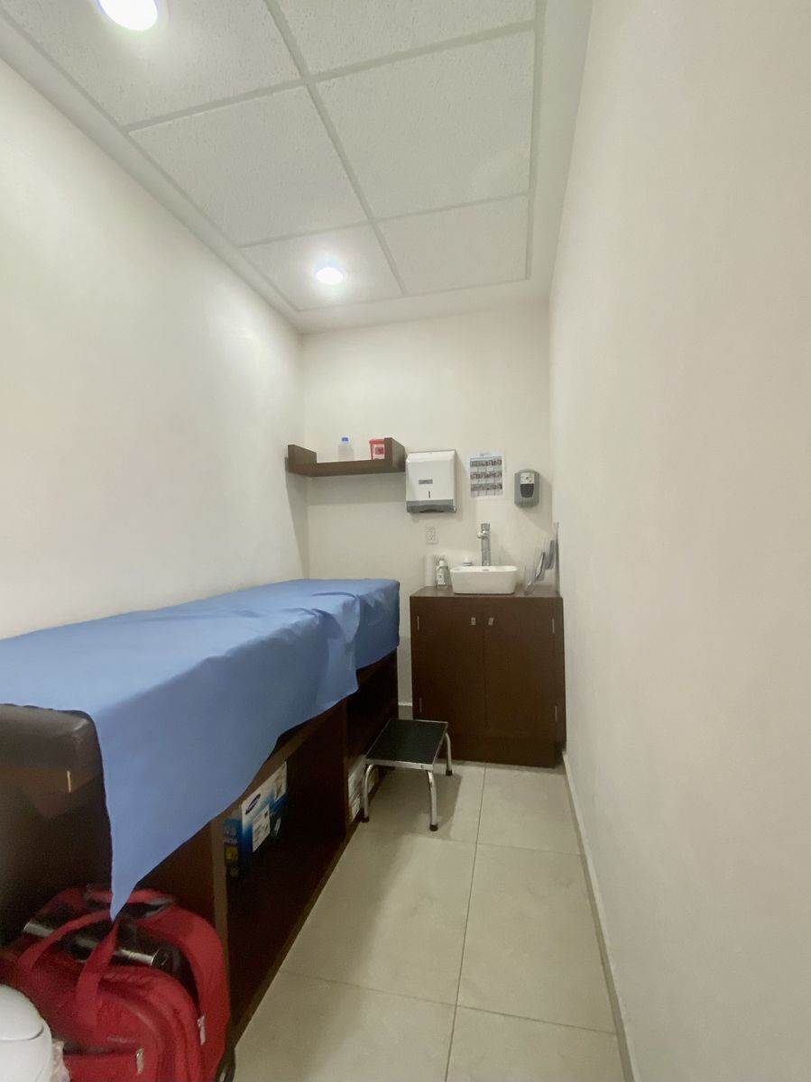 edificio-en-venta-sobre-avendia-principal-con-uso-de-hospital35-22624