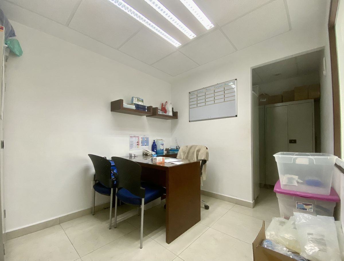 edificio-en-venta-sobre-avendia-principal-con-uso-de-hospital36-22624