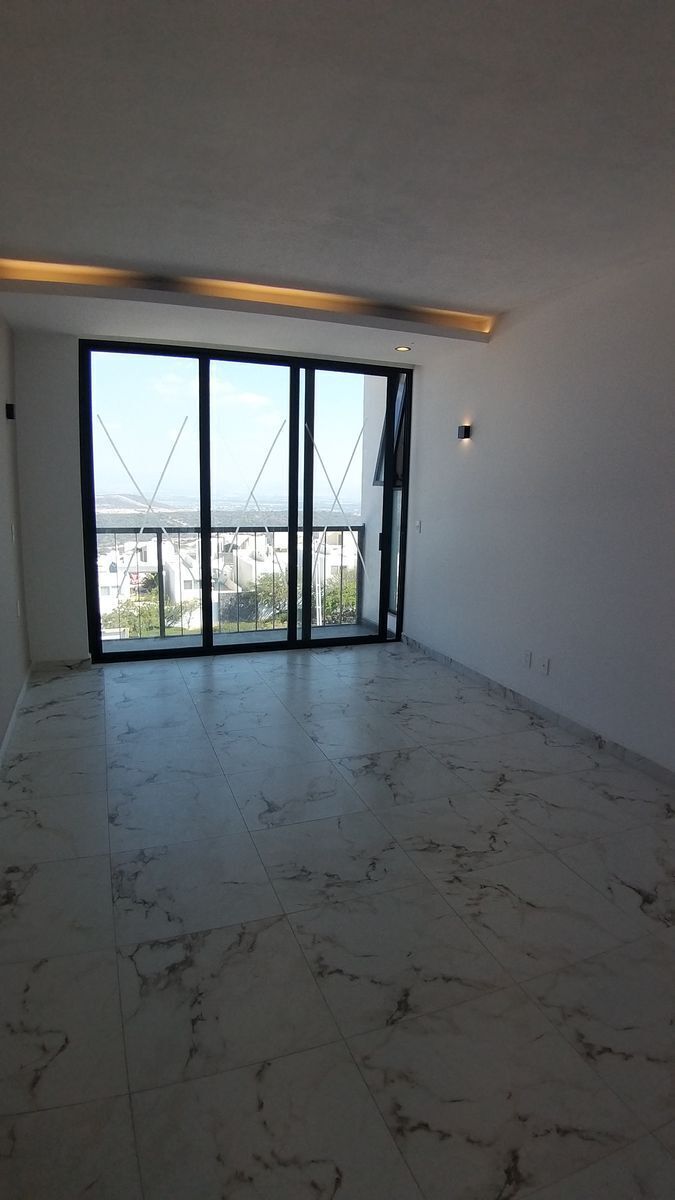 en-venta-casa---en-zibata-quertaro18-12600