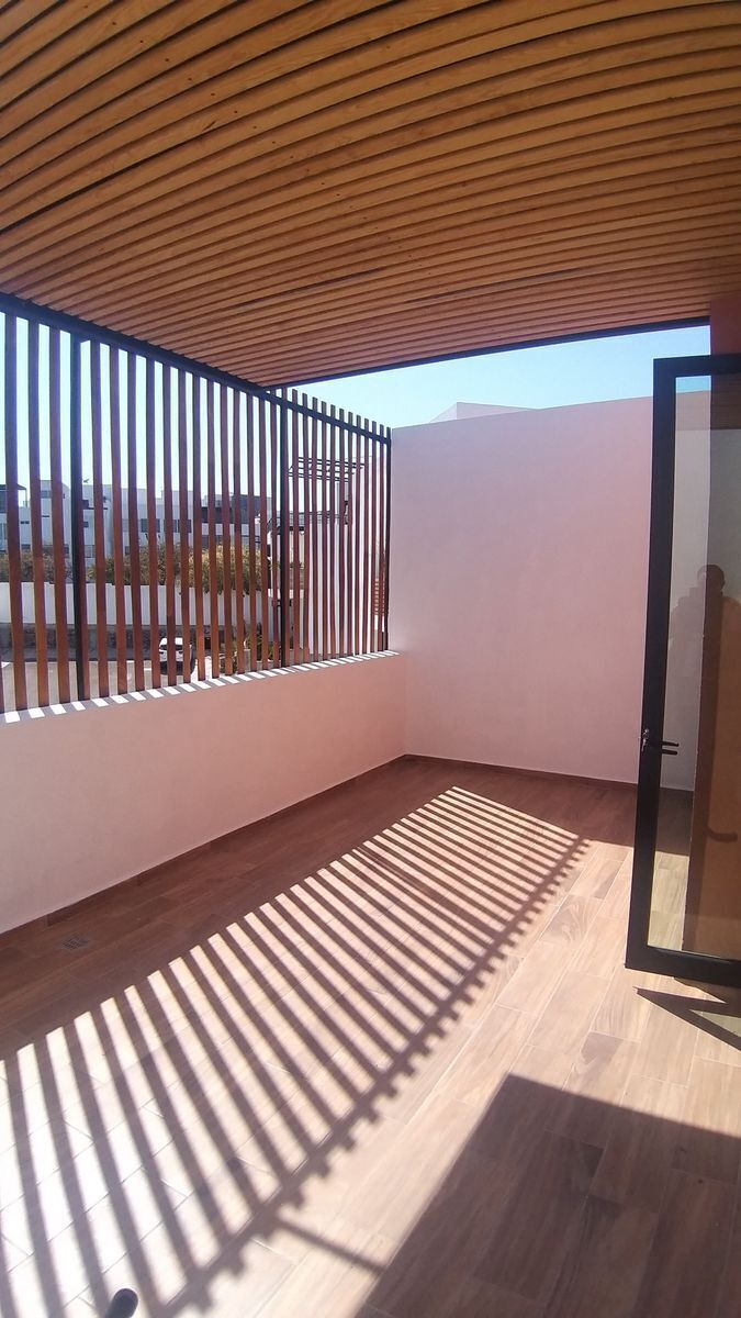 en-venta-casa-con-roof-en-zibata-quertaro29-18524