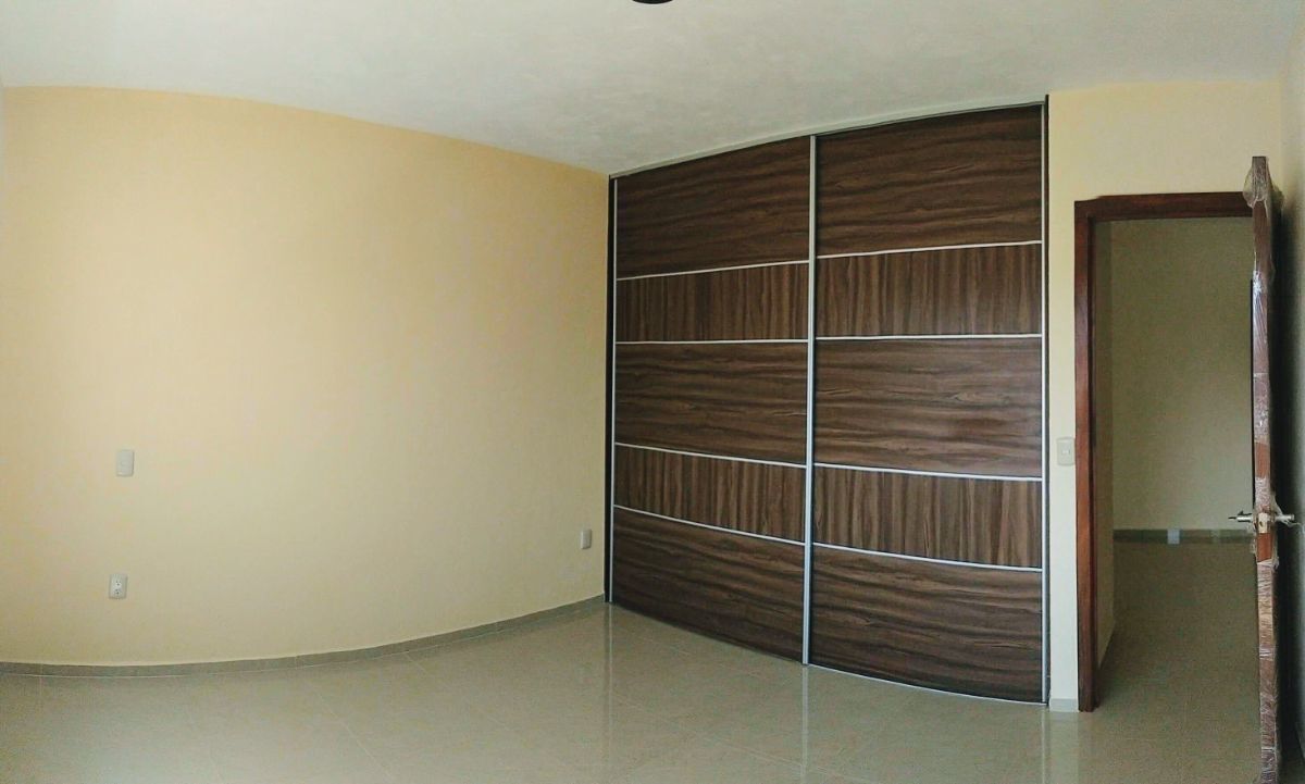 en-venta-casa-coto-argenta-residencial---zona-cerca-a-altavista-4-recamaras11-24163