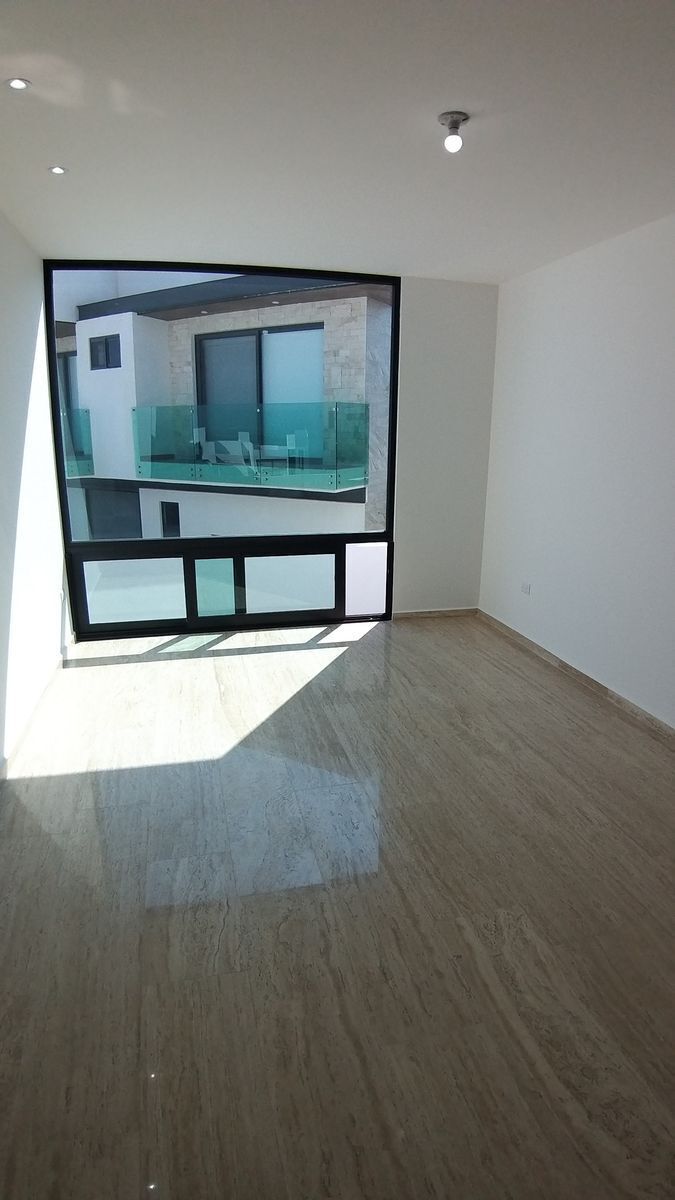 en-venta-casa-de-lujo--en-zibata-quertaro26-13933