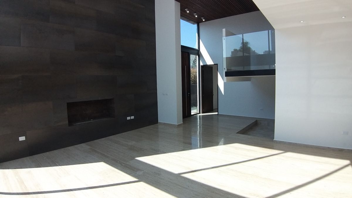 en-venta-casa-de-lujo--en-zibata-quertaro31-13933