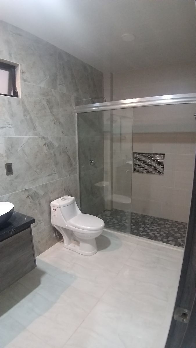 en-venta-casa-de-lujo-en-el-refugio-queretaro20-12515