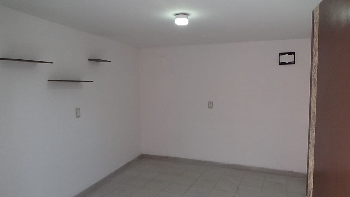 enta-de-casa-en-colonia-las-antenas-nezahualcoyotl14-14377