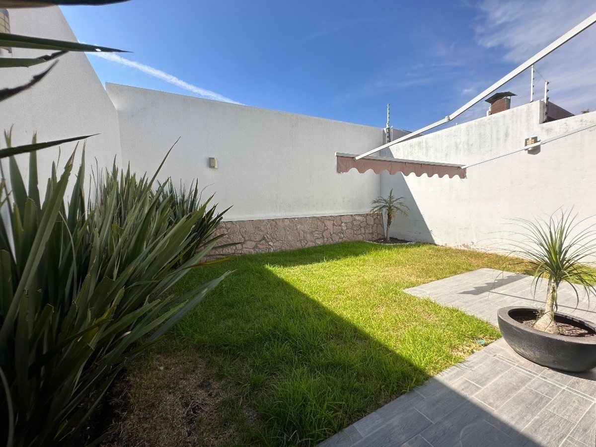 espectacular-casa-en--renta-con-roof-garden-en-juriquilla21-14877