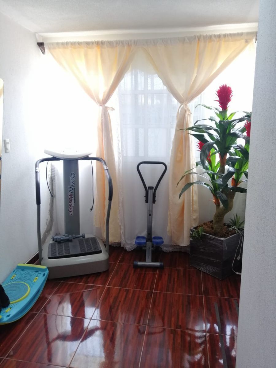 espectacular-casa-en-bosques-de-lome5-32878