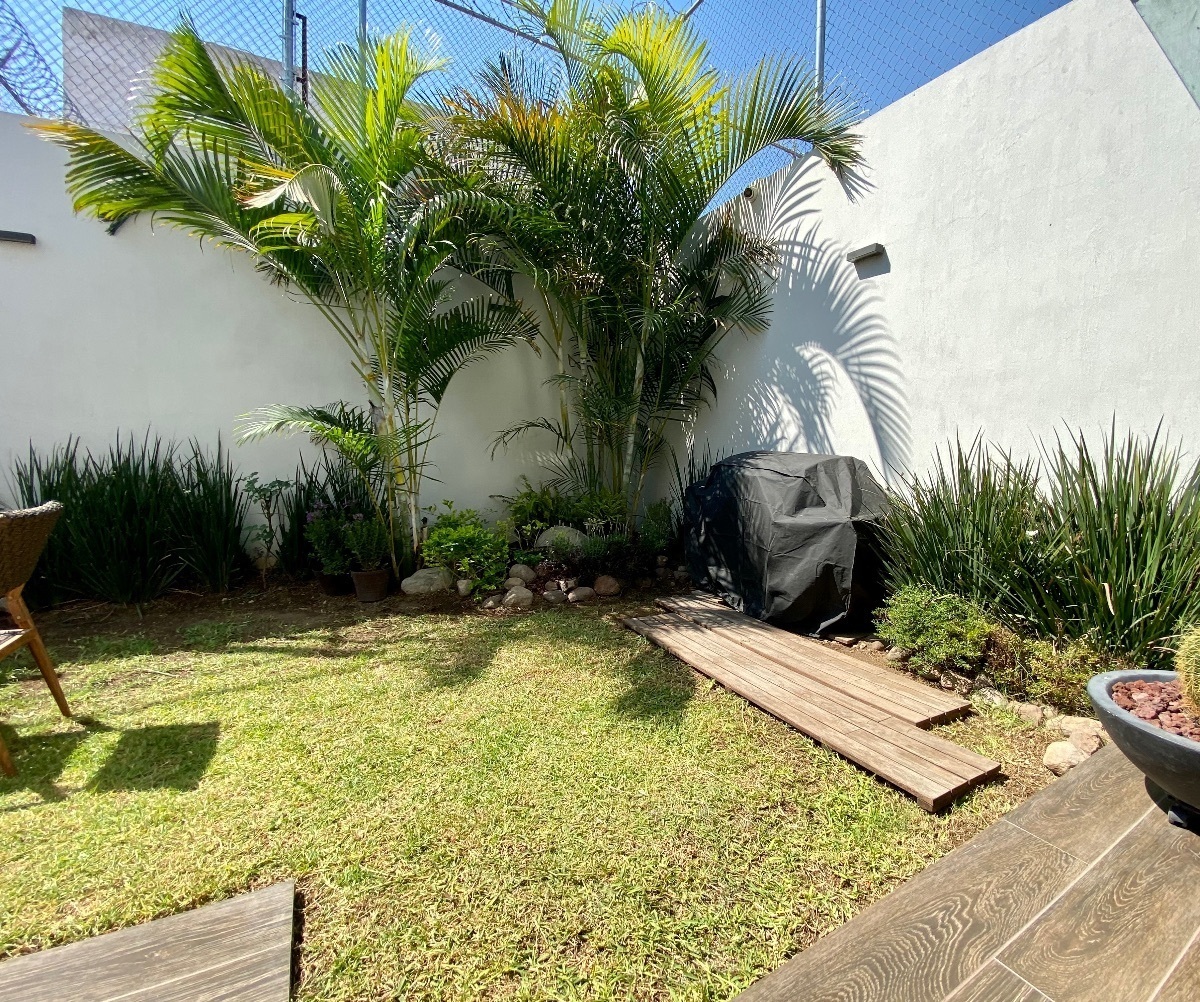 espectacular-casa-en-venta-en-la-calma22-35456