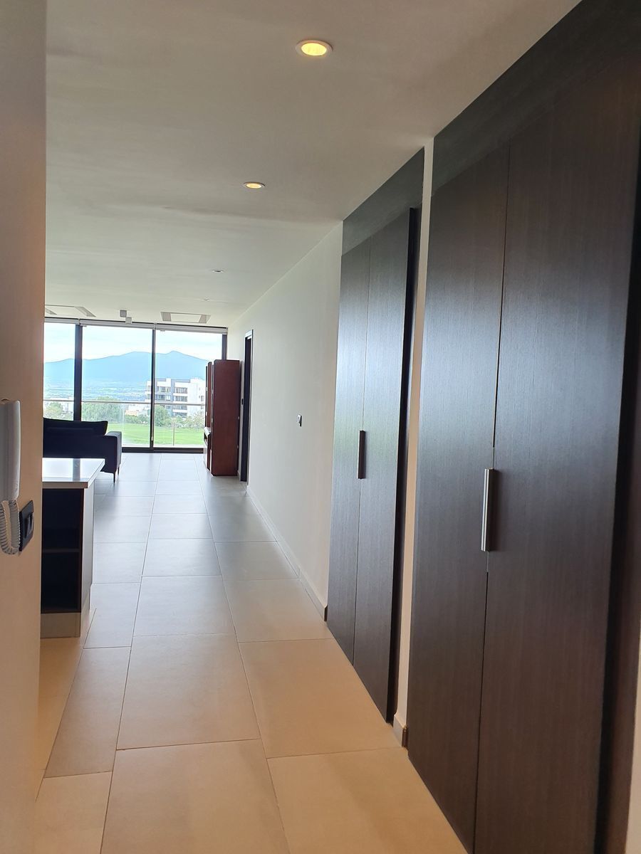 espectacular-departamento-con-vista-al-campo-de-golf-y-lago11-23768