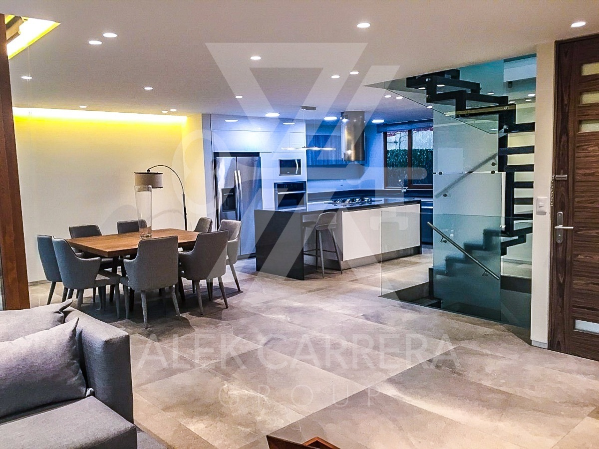 Espectacular Penthouse Contemporáneo de 3 Pisos en La Mejor Zona de Polanco