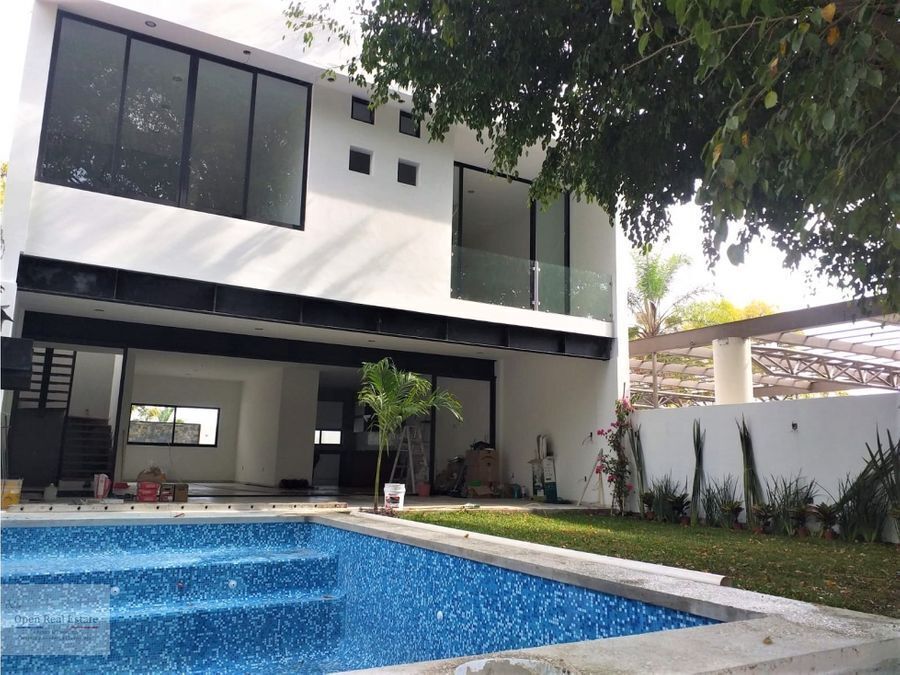 ESTRENA CASA CON GRAN ILUMICACIÓN EN CUERNAVACA