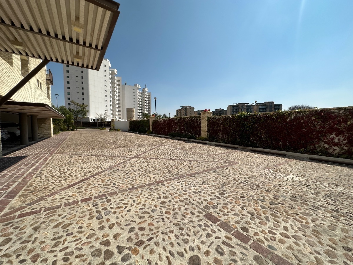 estrena-departamento-con-increble-vista-en-juriquilla20-21269