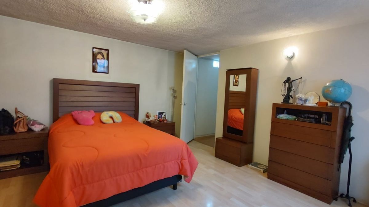 excelente-departamento-nico-en-la-zona10-23090