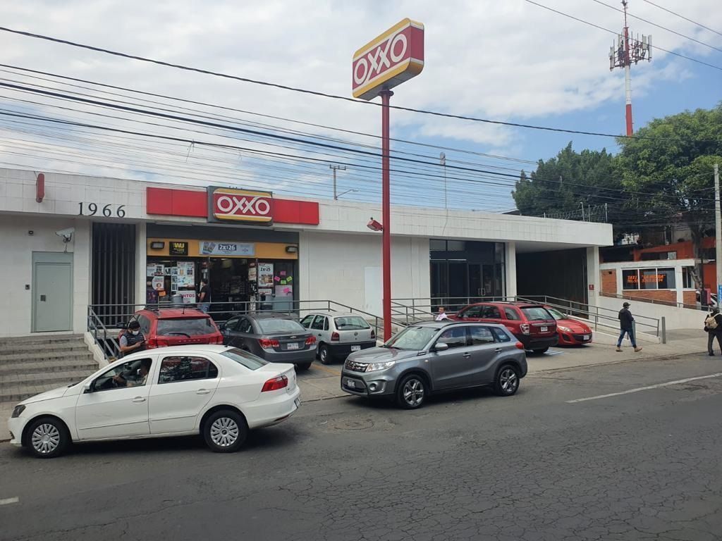 Excelente local comercial en Tlalnepantla