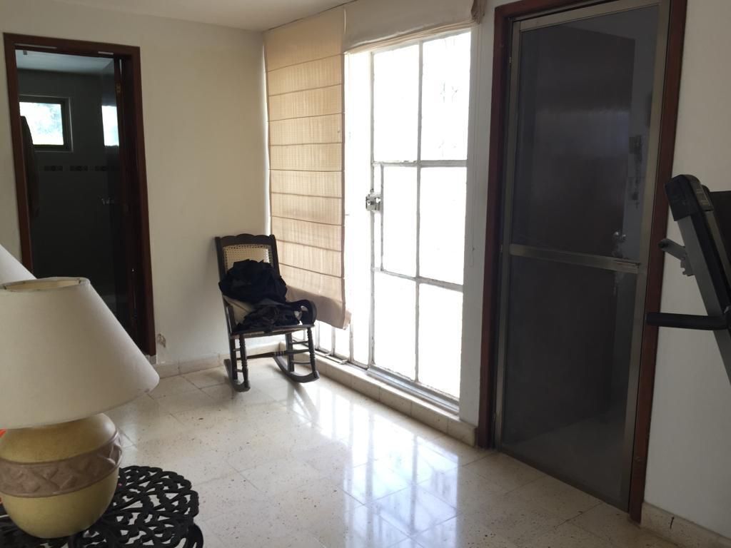 excelente-venta-de-casa-en-jardines-de-mrida7-27014