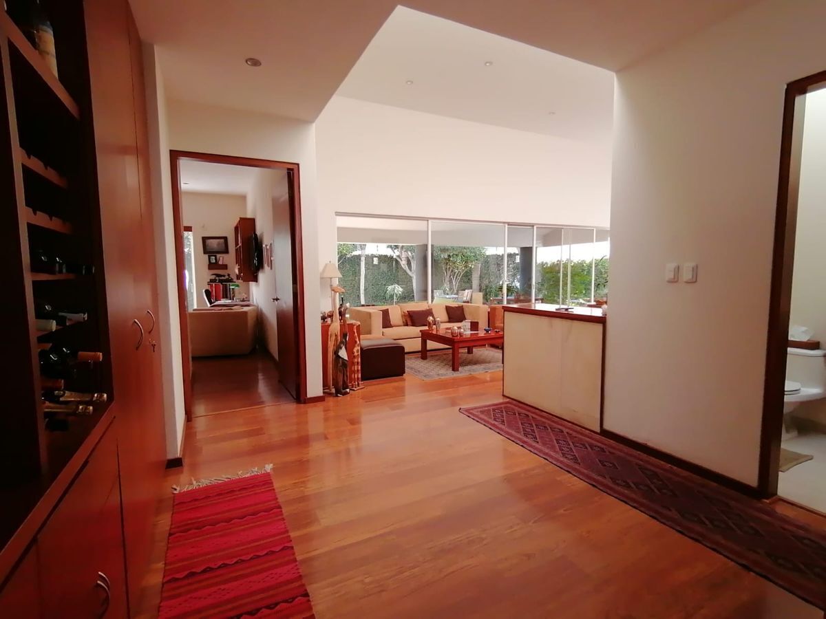 exclusiva-casa-de-diseo-en-un-piso-en-venta-fracc-el-lucero-cholula-puebla3-34392