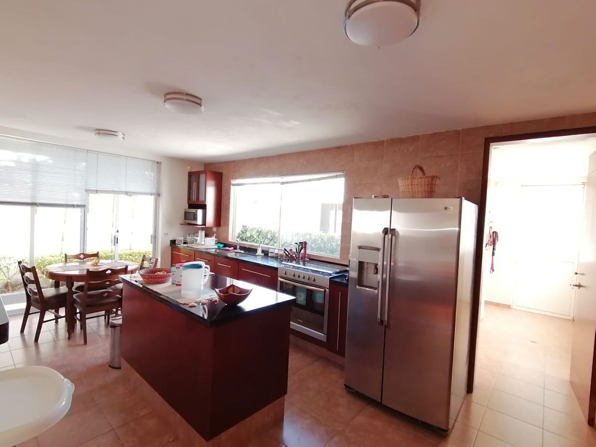 exclusiva-casa-de-diseo-en-un-piso-en-venta-fracc-el-lucero-cholula-puebla8-33270