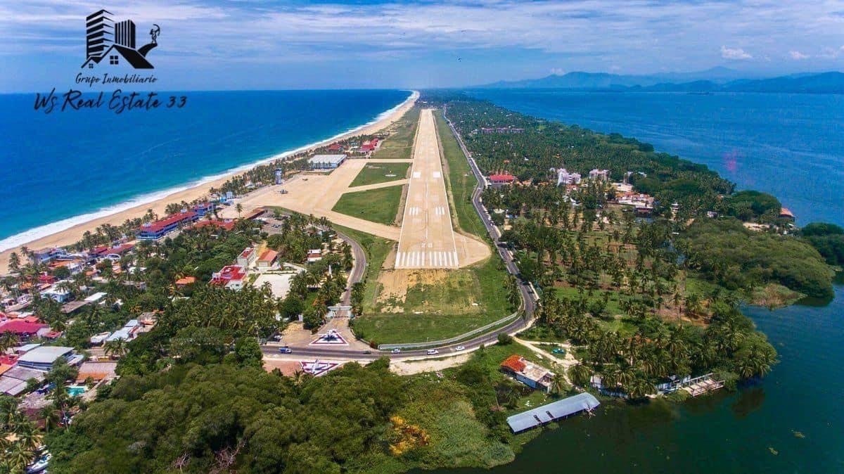 Exclusivo terreno de playa Ideal para desarrollar viviendas, finca ò un hotel.