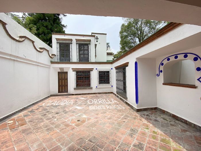 hermosa-casa-con-vigilancia-en-el-centro-histrico-de-coyoacn2-14442