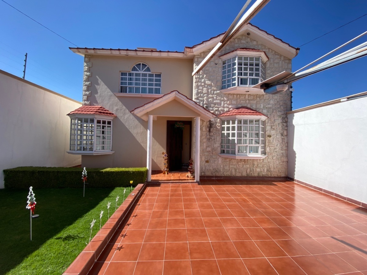 Hermosa casa en El Portezuelo