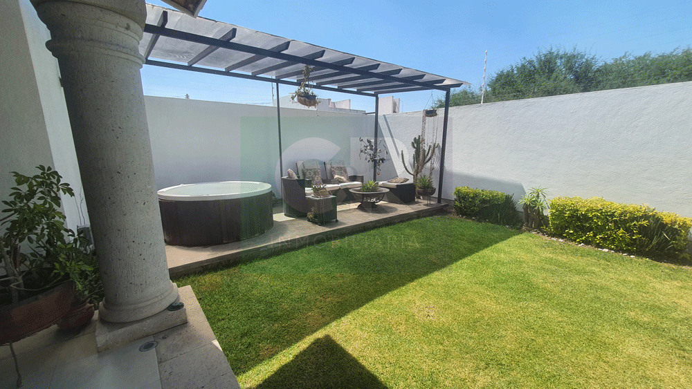 hermosa-casa-en-venta-con-jacuzzi-res-haciendas-de-tequisquiapan-qro10-36080