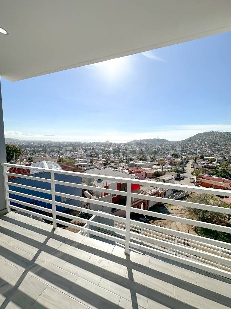 hermosa-casa-en-venta-con-vista-al-puerto-de-ensenada9-19067