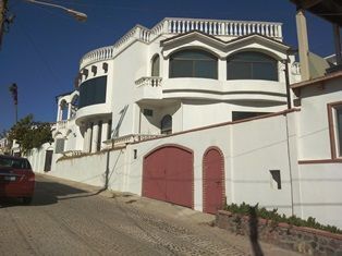 Hermosa casa grande en San Antonio del Mar