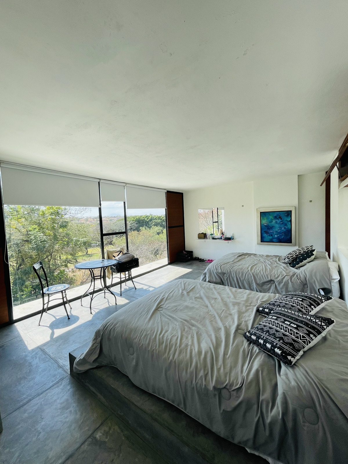 hermosa-casa-minimalista-con-vista-al-green24-26481