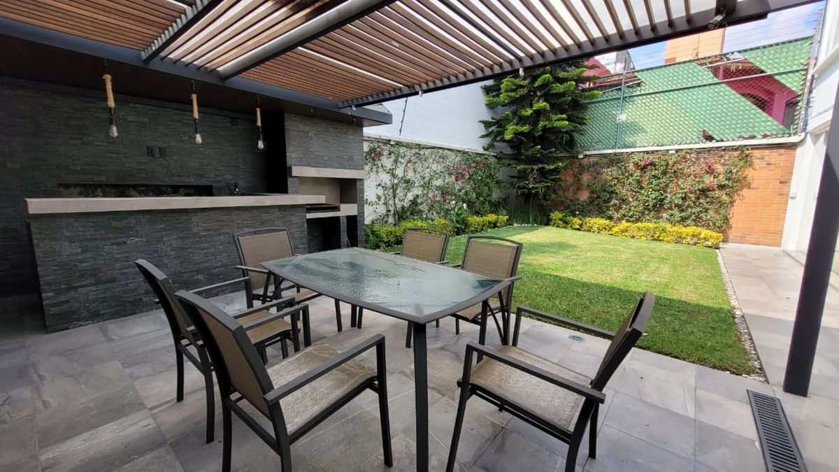 hermosa-casa-remodelada-con-jardin21-12221